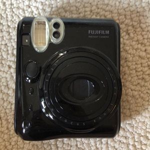 FujiFilm Instax mini